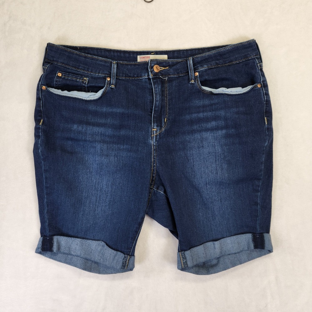 Signature by Levi Strauss Womens Bermuda Shorts Dark Wash Denim Cuffed Size 16
